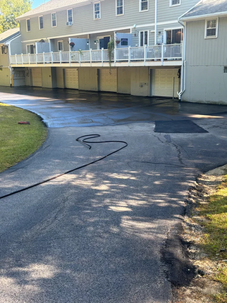 Saw-Cut Asphalt Repair and Sealcoating in Exeter, New Hampshire